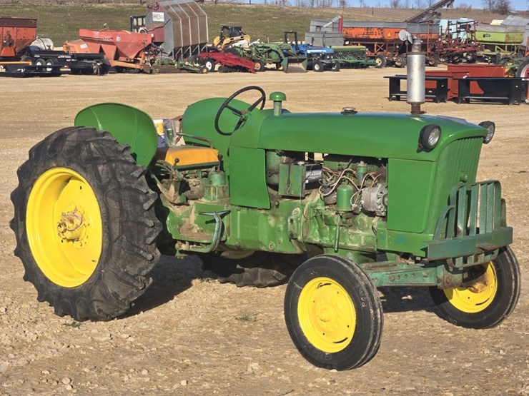 john-deere-1010-image-1