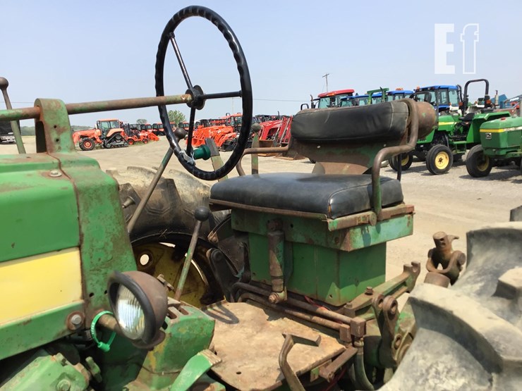 1957-john-deere-620-image-11