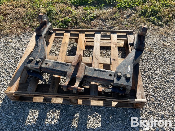 3-pt-quick-hitch-image-2