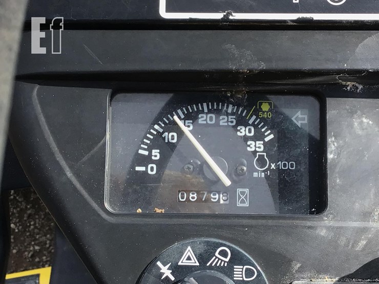 2004-john-deere-2210-image-14