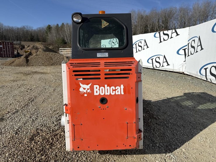 2015-bobcat-s70-image-4