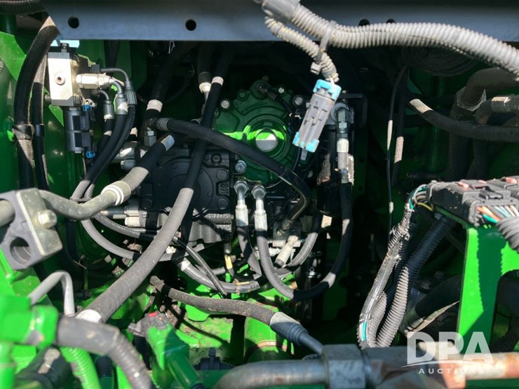 2014-john-deere-9560rt-image-49