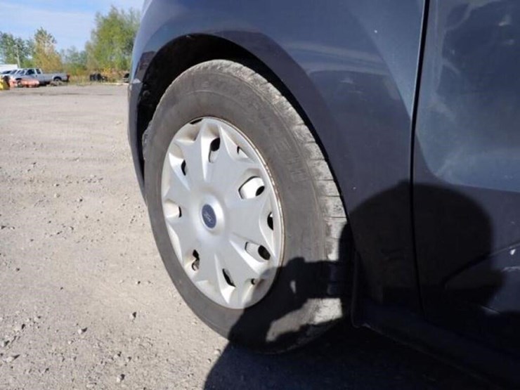 2014-ford-transit-connect-image-33