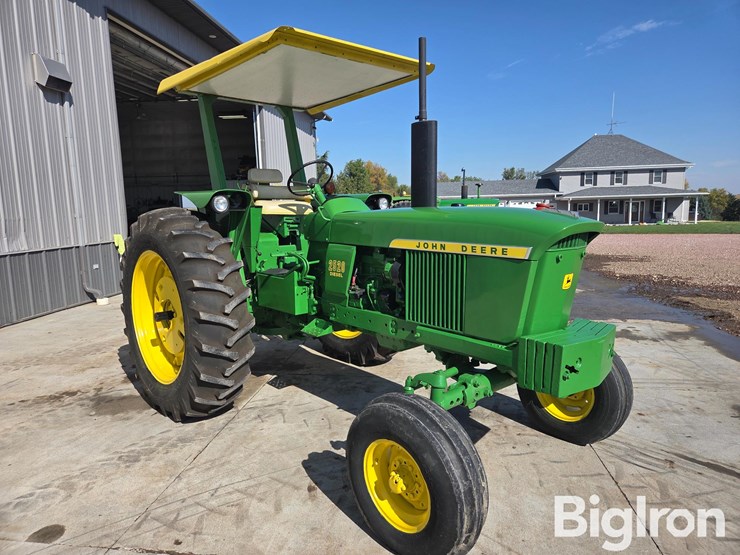 1972-john-deere-2520-image-3