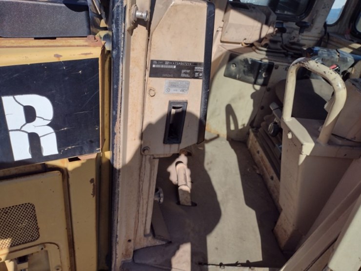 caterpillar-d8r-image-12