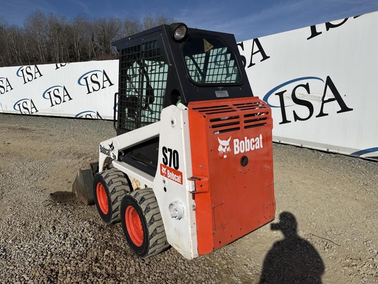 2015-bobcat-s70-image-3