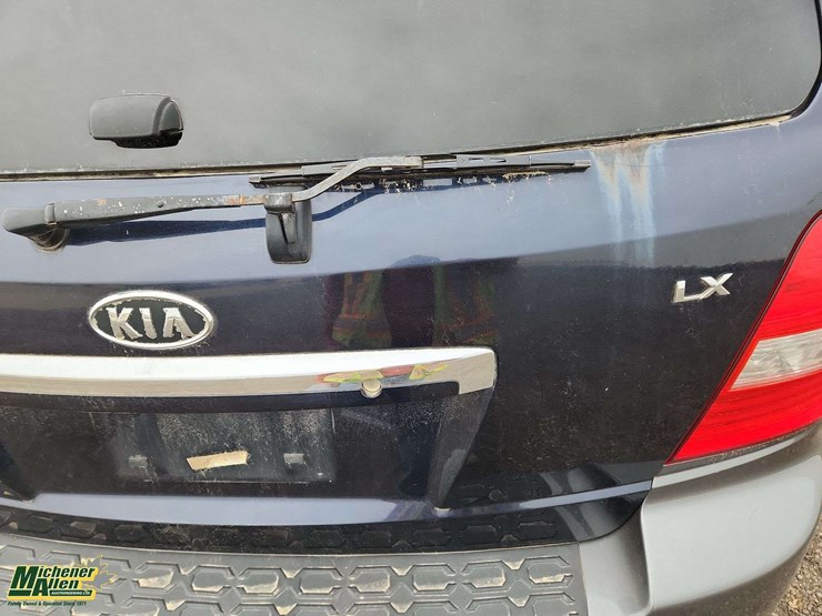 2008-kia-sorento-image-35