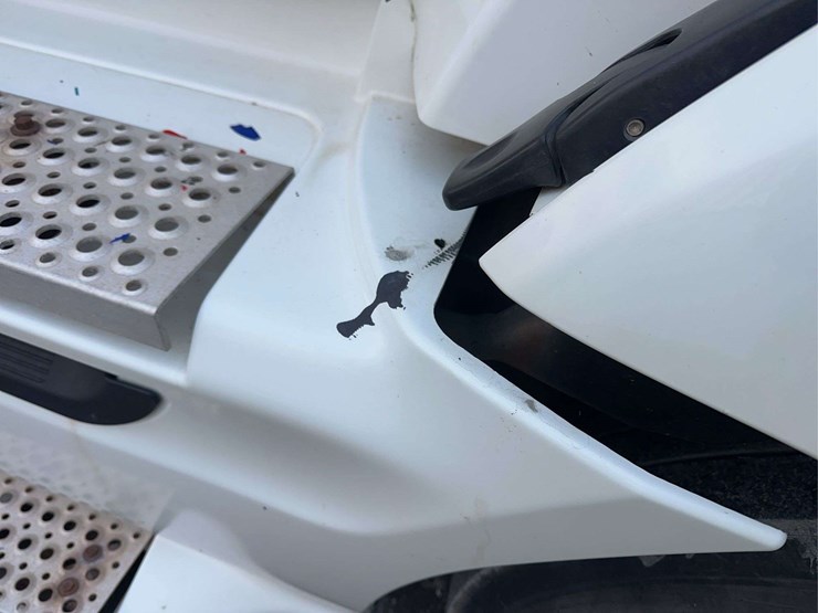 2016-international-prostar-image-13