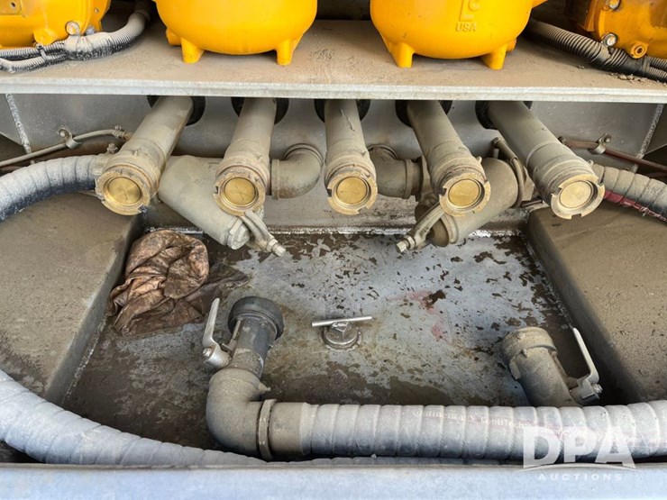 2016-freightliner-petroleum-truck-(jn3388,-unit-2374)-image-42