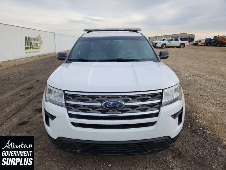 2018-ford-explorer-image-5