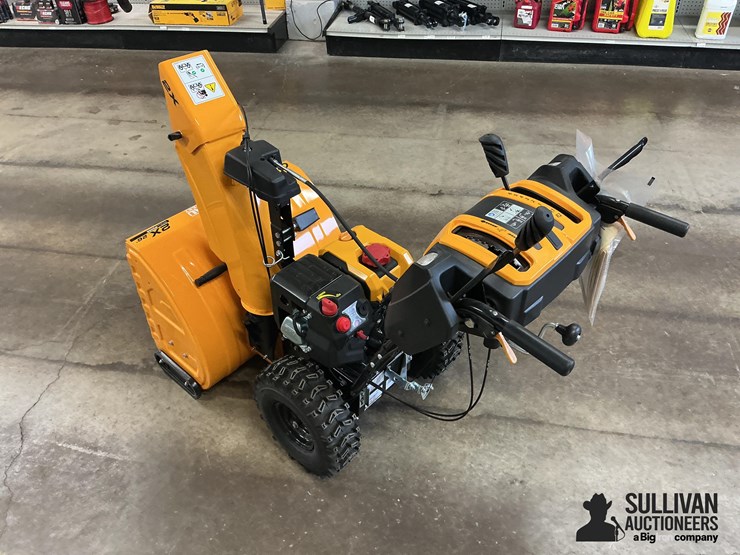 cub-cadet-2x26ip-26”-walk-behind-snow-blower-image-7