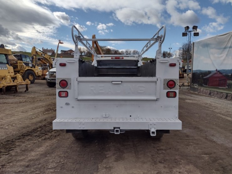 09-chevy-truck^title^-(qea-4045)-image-4