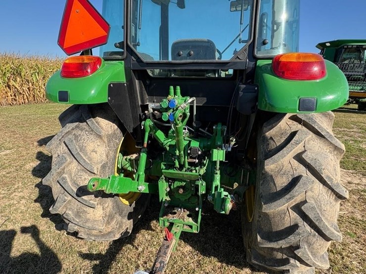 john-deere-5090e-image-9