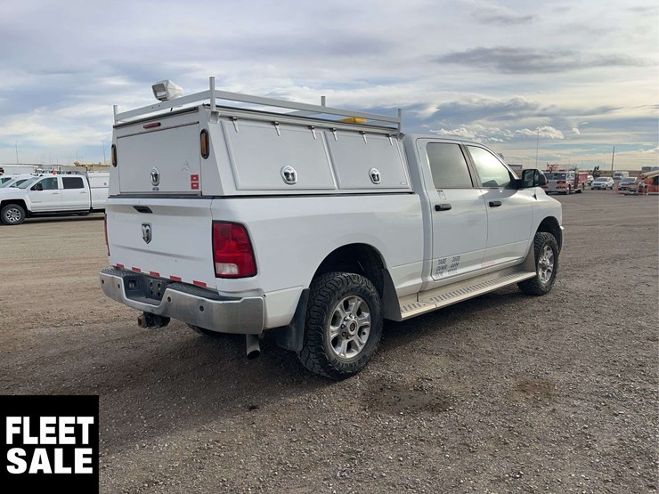 2018-dodge-2500-image-4