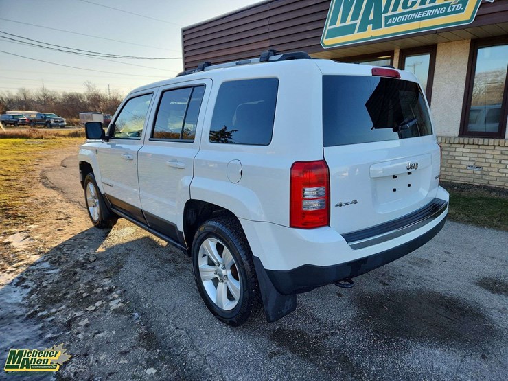 2014-jeep-patriot-image-7