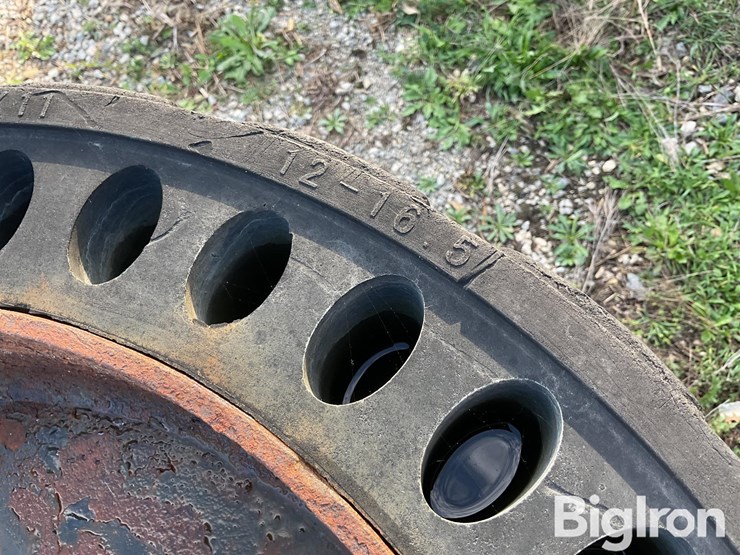 airless-rims-&-tires-for-skid-steer-image-10
