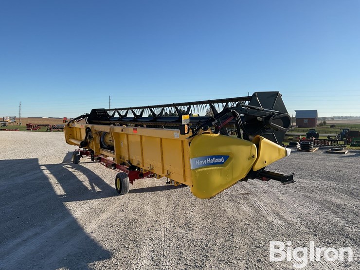 2011-new-holland-740cf-35-image-5