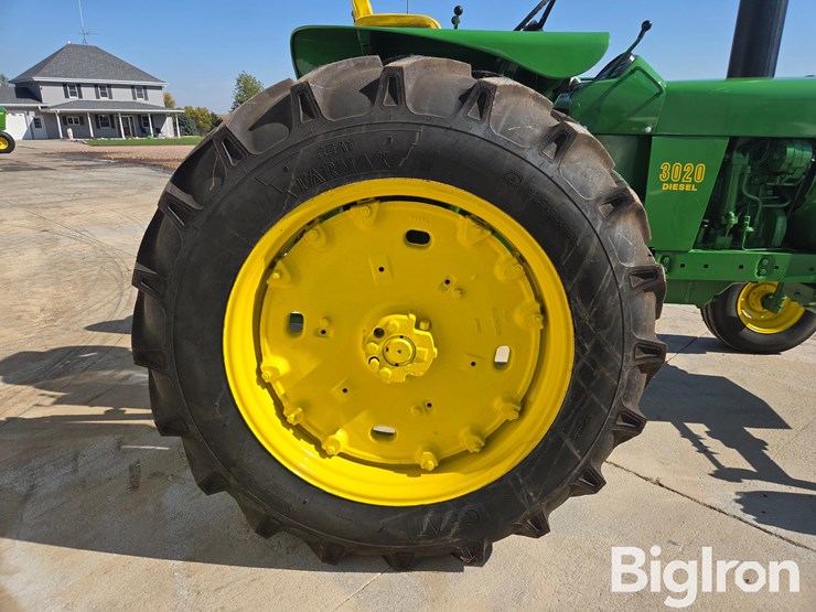 1972-john-deere-3020-image-20