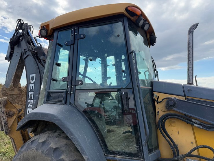 deere-310sj-image-24