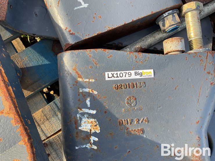 new-holland-genesis-series-weight-bracket-image-10