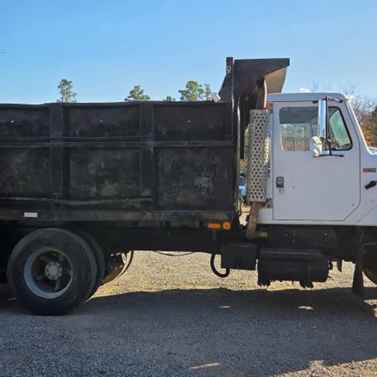 1978 International F-2554 Truck (LT1458)