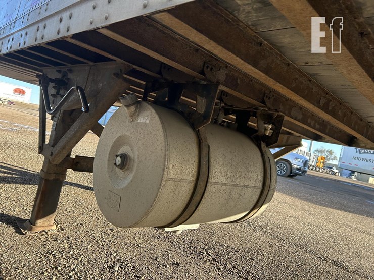 2011-strick-trailer-image-16