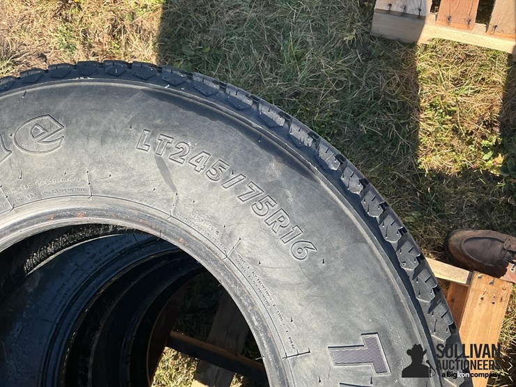 firestone-lt245/75r16-tires-image-5