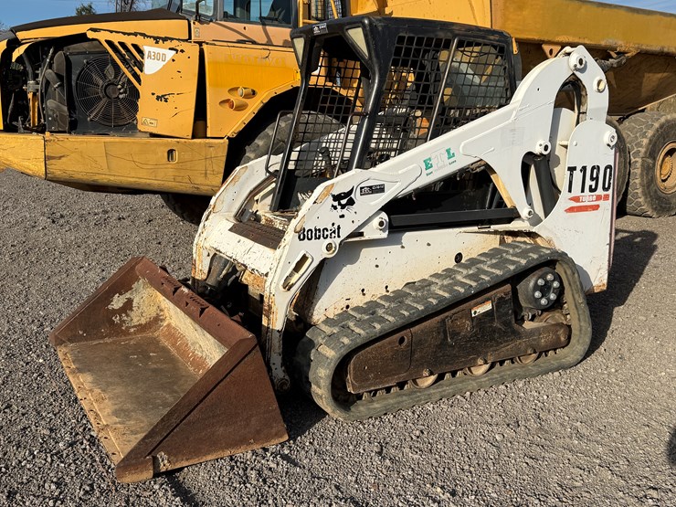 bobcat-t190-image-1
