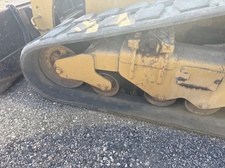 2017-caterpillar-289d-image-52