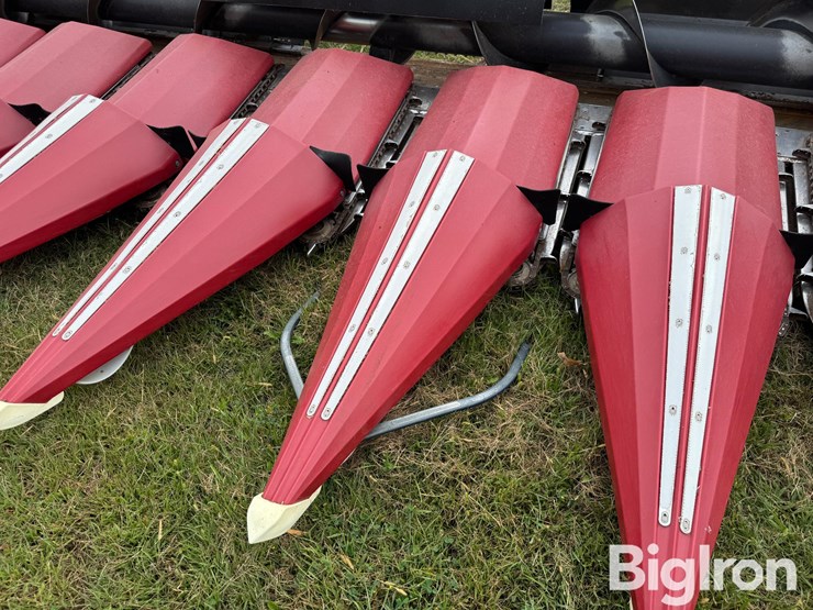 2020-drago-gt-8-30-corn-head-image-20