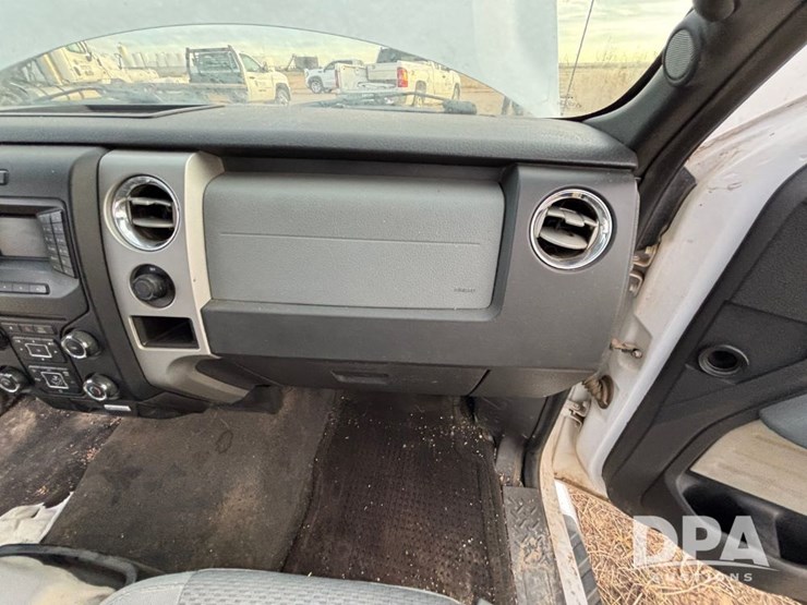 2014-ford-f150-xlt-image-57