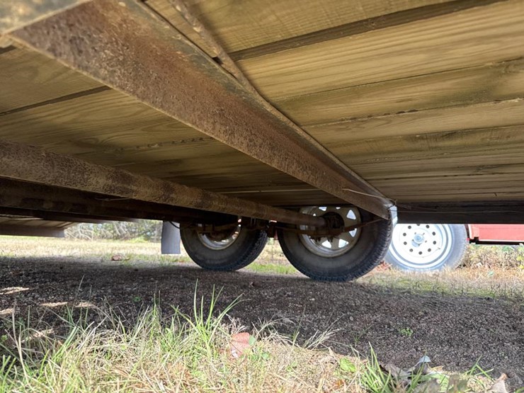 #3152-•-h&s-16’-trailer-image-16