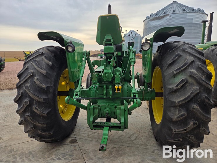 1969-john-deere-4520-image-6