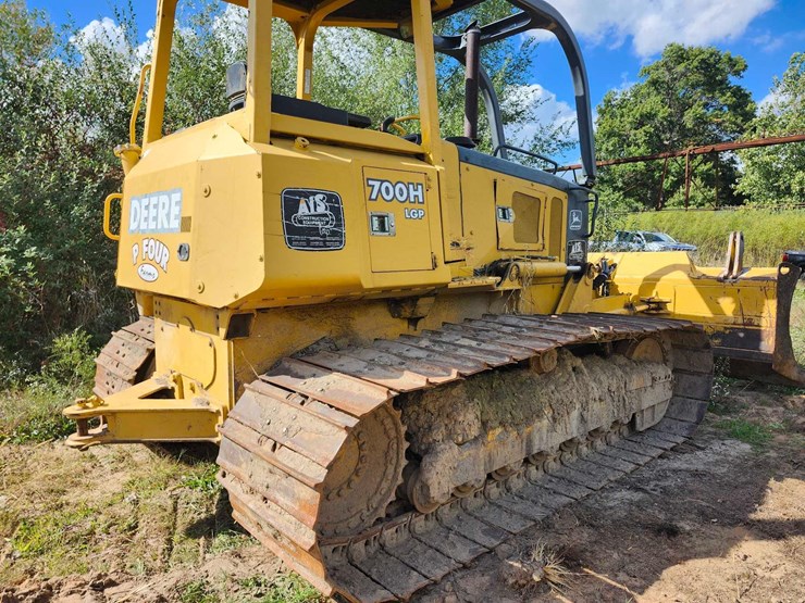 deere-700h-lgp-image-1