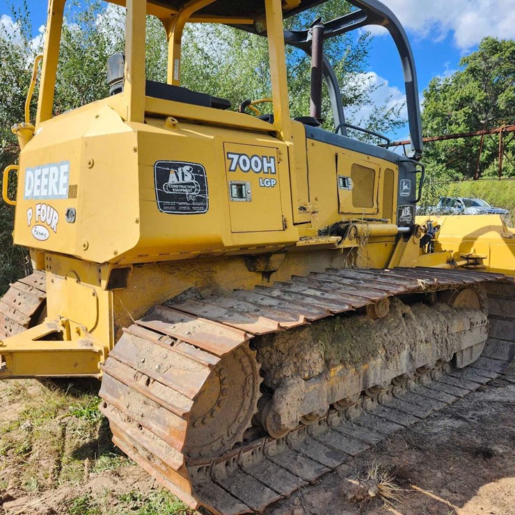 DEERE 700H LGP