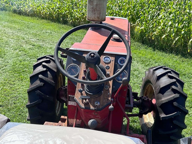 1955-cockshutt-1955-image-34