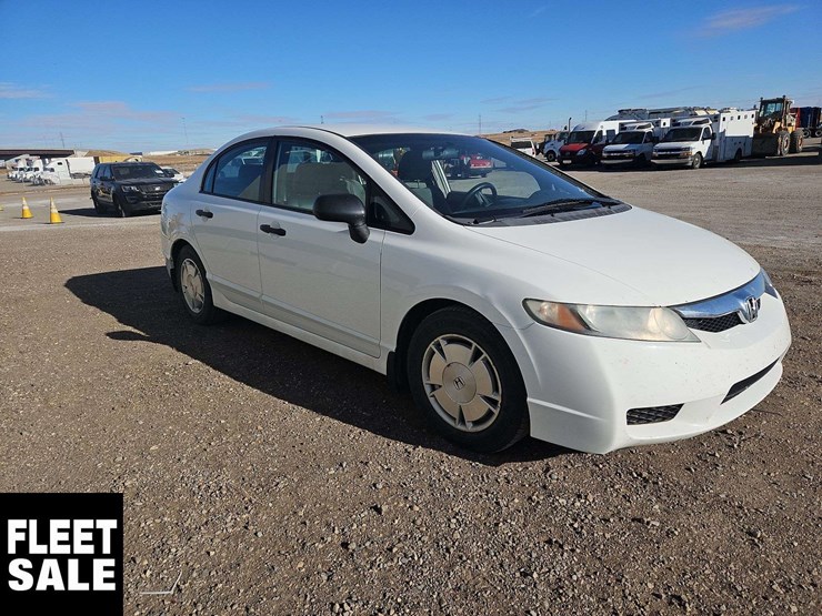 2009-honda-civic-dx-g-4dr-sedan-image-2