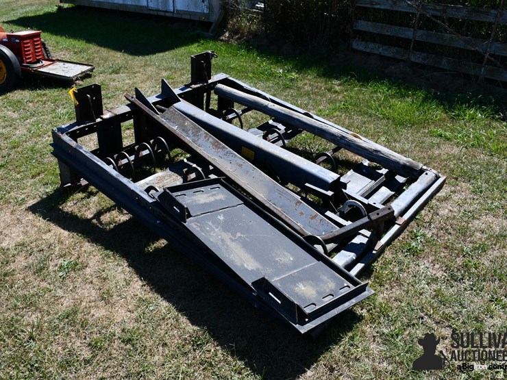 skid-mounted-hay-accumulator-image-7