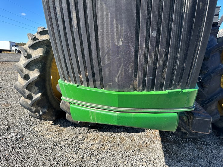 #32570-•-2012-john-deere-9360r-4x4-articulating-tractor-1rw9360rkep011018-image-32