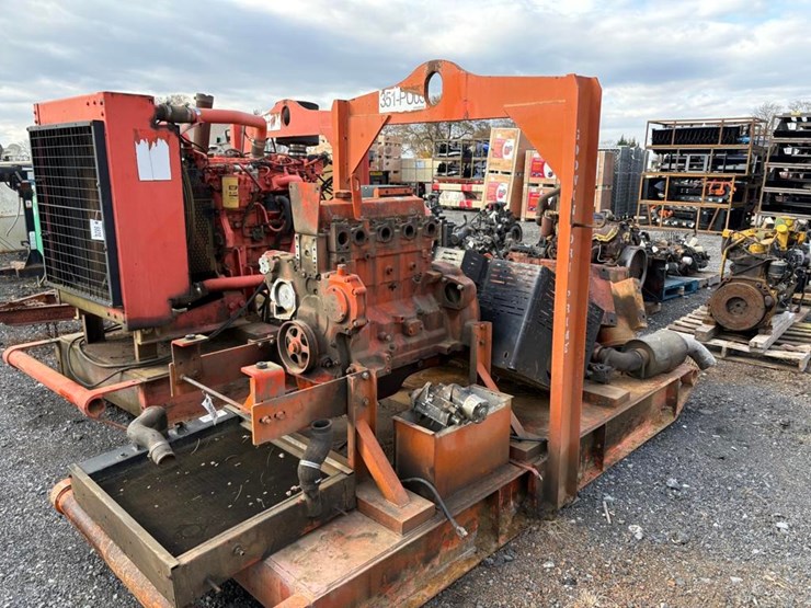 john-deere-4045t-image-1