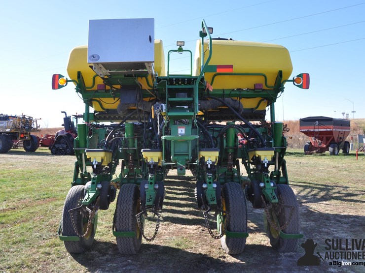 2014-john-deere-1770nt-ccs-image-4