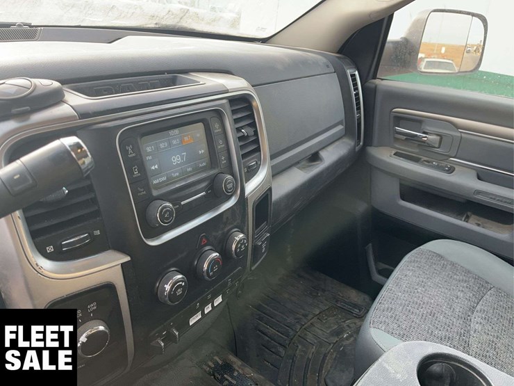 2018-dodge-2500-image-14