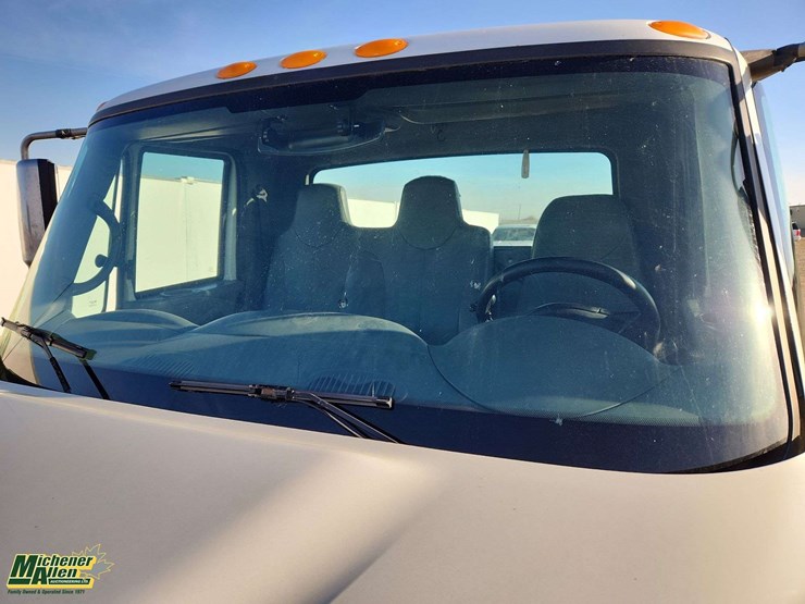 international-durastar-4300-image-37