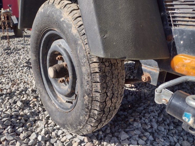 10-allmand-nite-lite-pro-light-plant-(qea-4055)-image-15