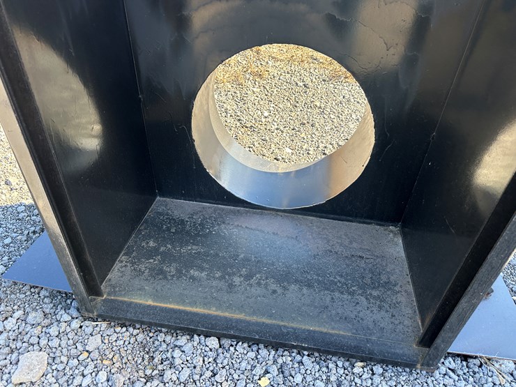 #32573-•-3'x5'-flashboard-pipe-riser-image-11