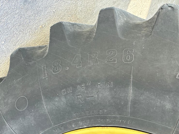 2004-john-deere-9660-sts-image-39