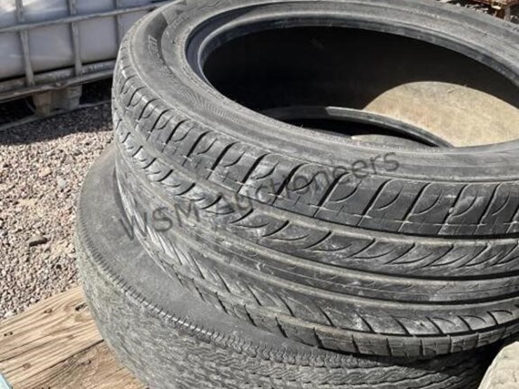 pallet-of-assorted-tires-wheels-image-8