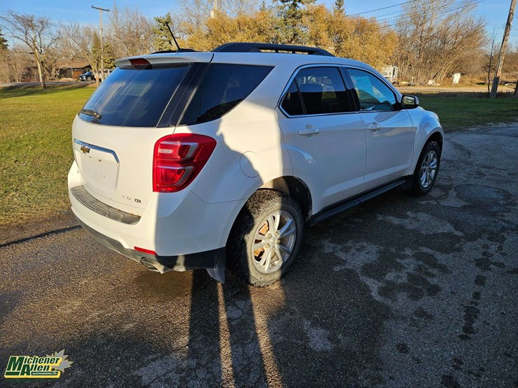 2016-chevrolet-equinox-lt-image-6