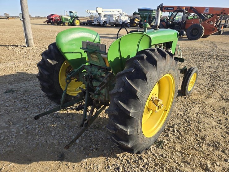 john-deere-1010-image-11