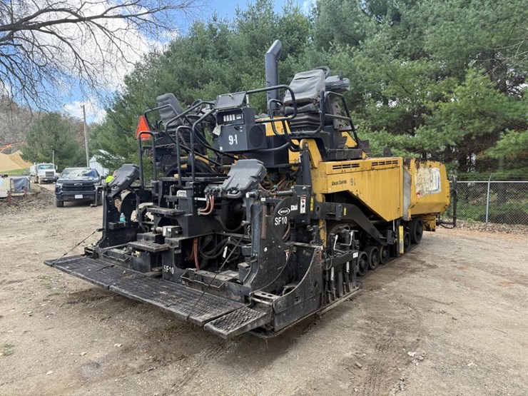 caterpillar-ap-1055f-image-5